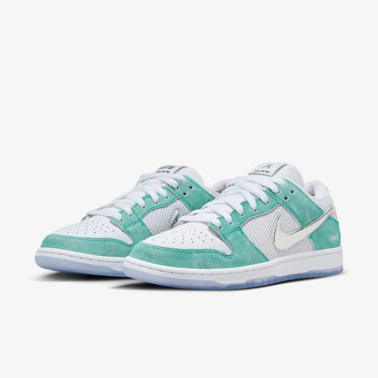 Nike SB Dunk Low Pro x April Skateboards 'Turbo Green' - Funky Insole