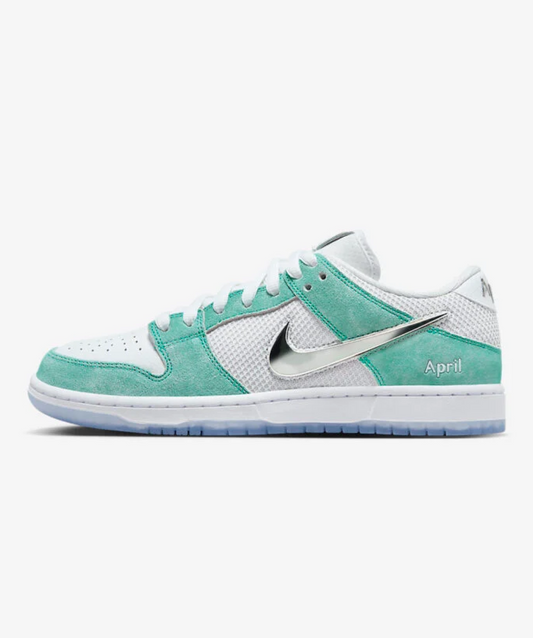 Nike SB Dunk Low Pro x April Skateboards 'Turbo Green' - Funky Insole