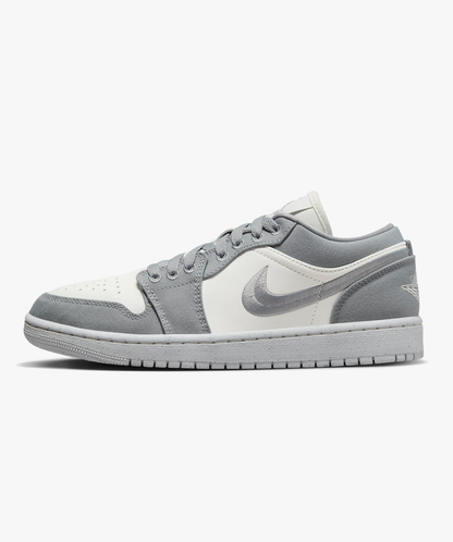 Jordan 1 Low SE 'Light Steel Grey' (Women's) - Funky Insole