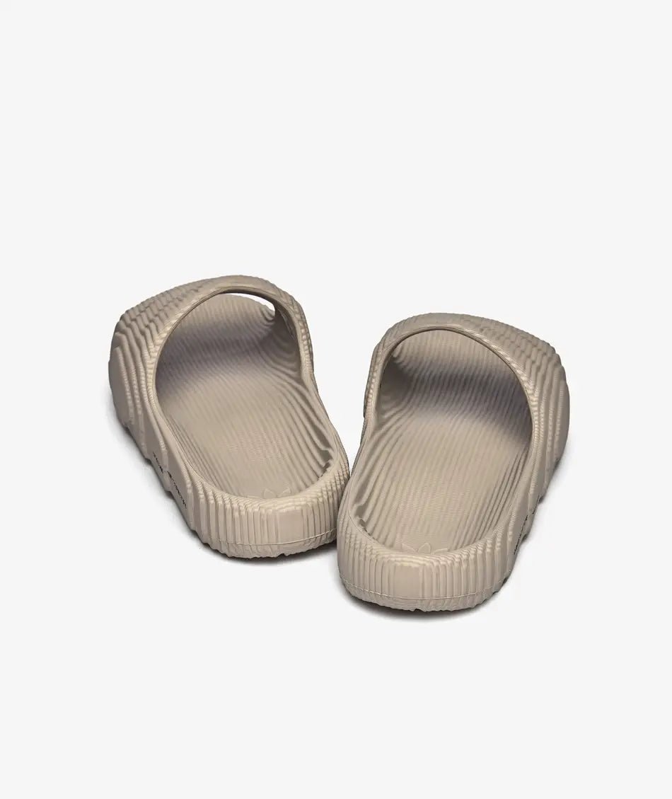 adidas Adilette 22 'Light Brown' - Funky Insole