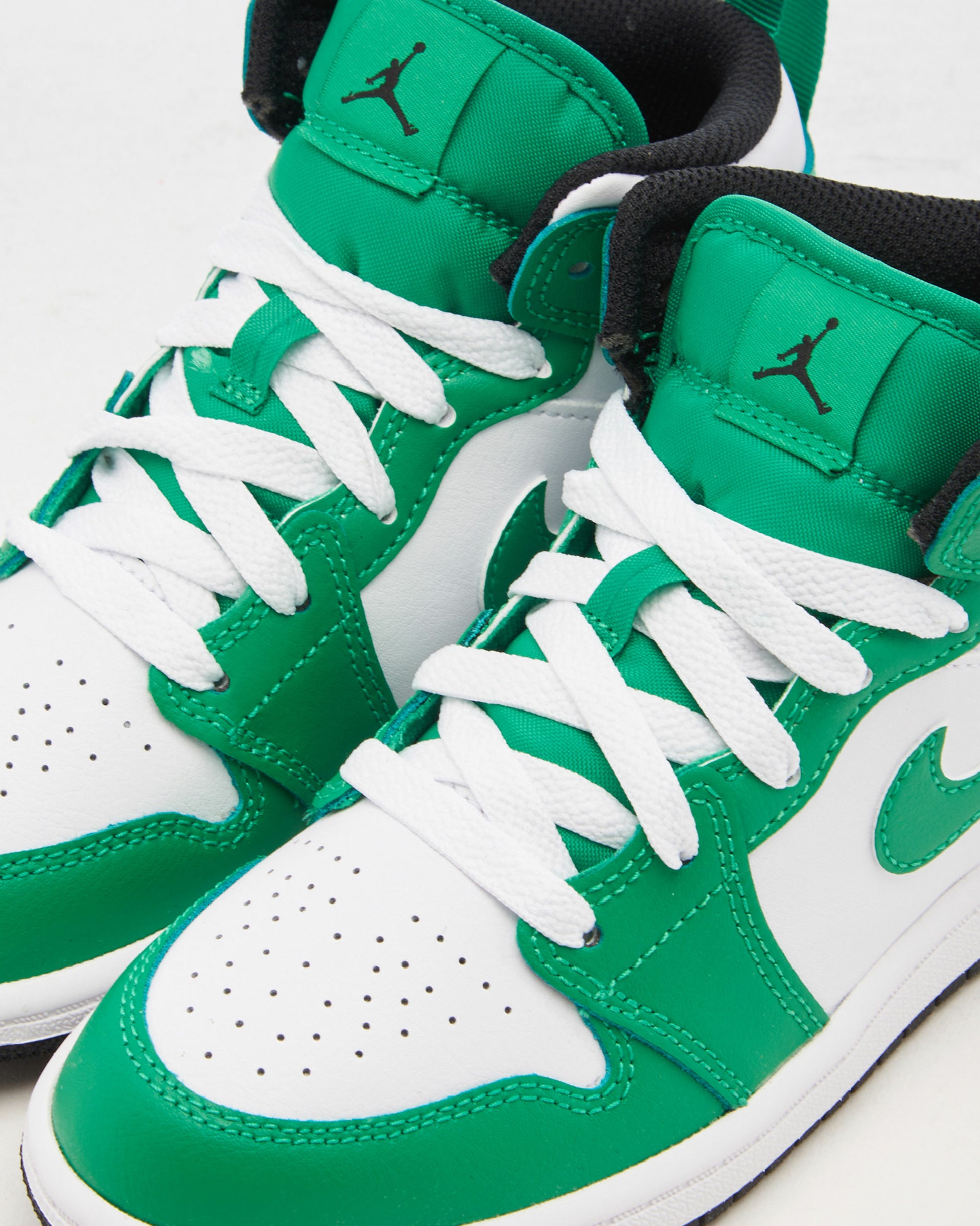 Jordan 1 Mid 'Lucky Green' (PS) - Funky Insole