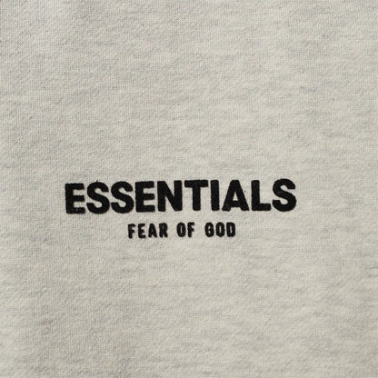 Fear of God Essentials Logo Crew Neck Sweat Light Oatmeal - Funky Insole