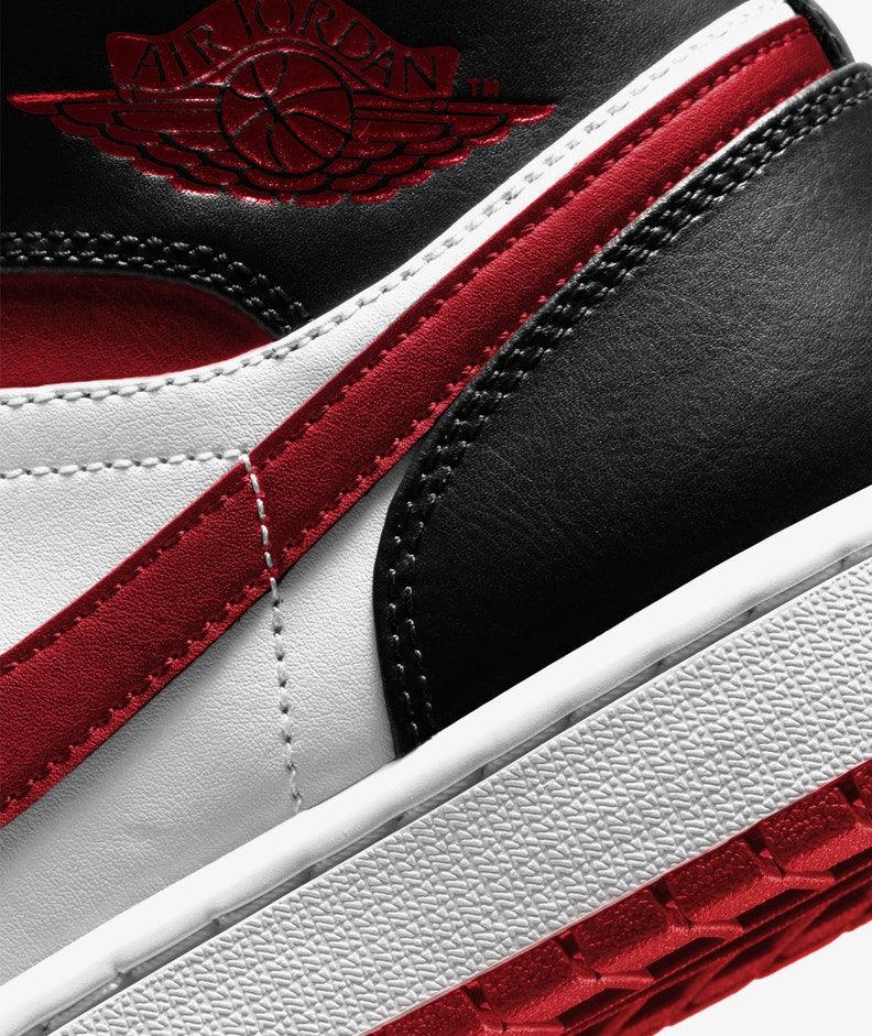 Jordan 1 Mid 'Gym Red Black White' - Funky Insole