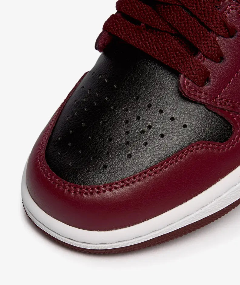 Jordan 1 Low 'Cherrywood Red' (Women's) - Funky Insole