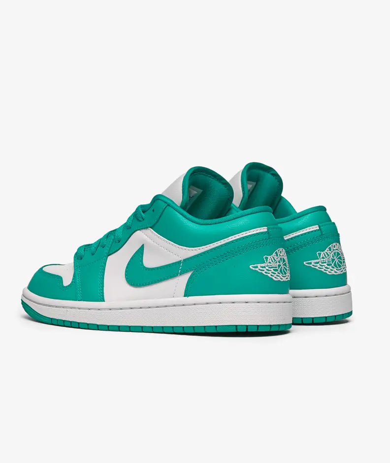 Jordan 1 Low 'New Emerald' (Women's) - Funky Insole