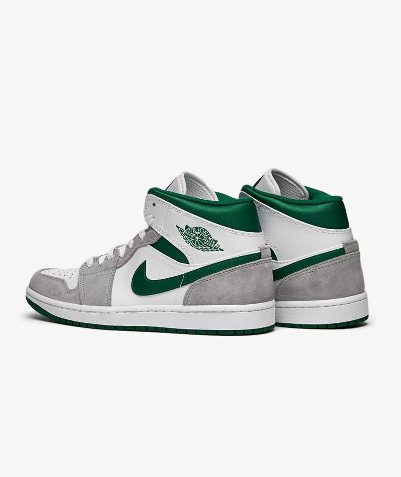 Jordan 1 Mid SE 'Grey Green' - Funky Insole