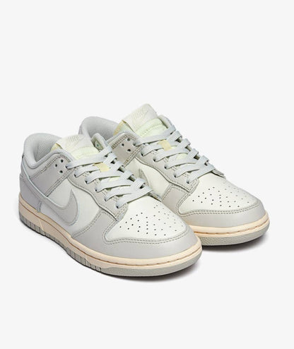 Nike Dunk Low 'Sail/ Light Bone (Women's) - Funky Insole