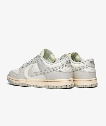 Nike Dunk Low 'Sail/ Light Bone (Women's) - Funky Insole