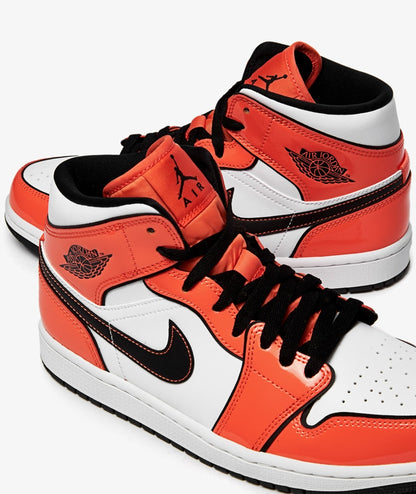 Jordan 1 Mid 'Turf Orange' - Funky Insole