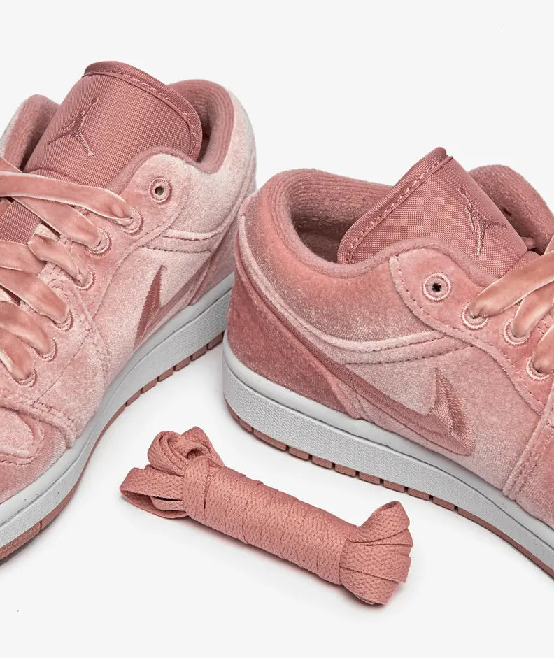 Jordan 1 Low SE 'Pink Velvet' (Women's) - Funky Insole