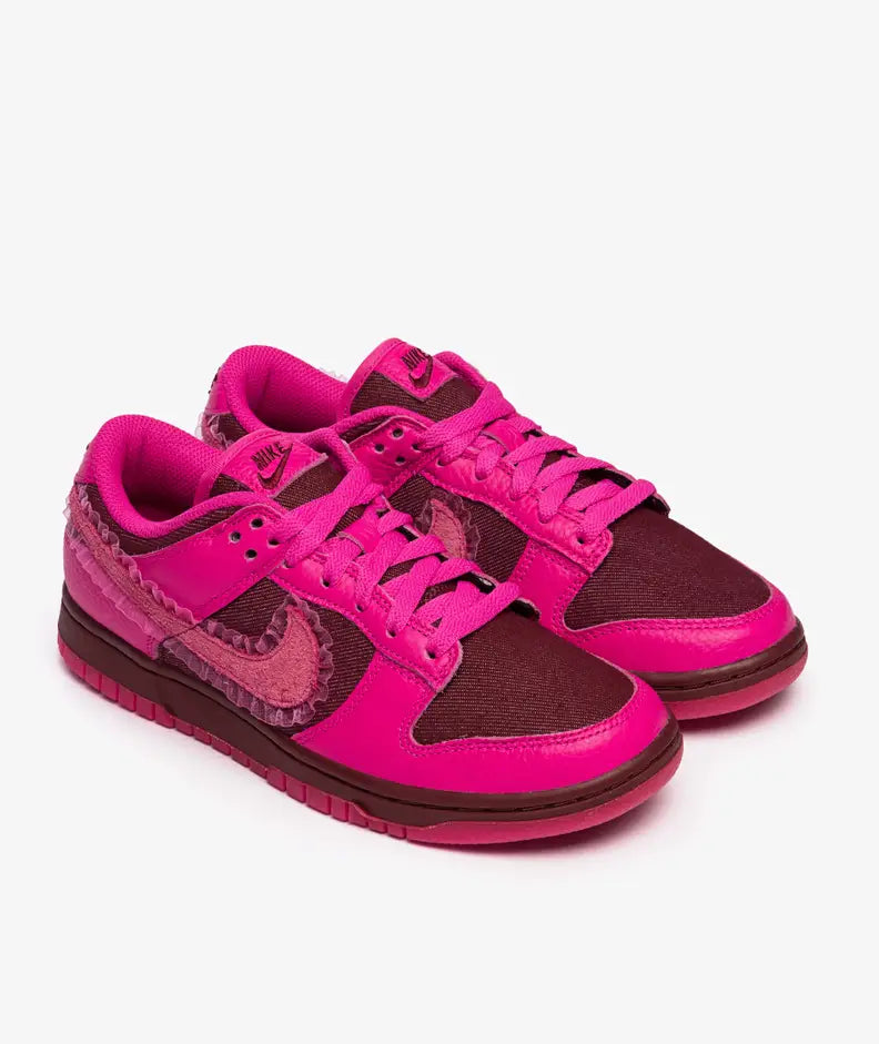 Nike Dunk Low 'Valentine's Day' (2022) (Women's) - Funky Insole