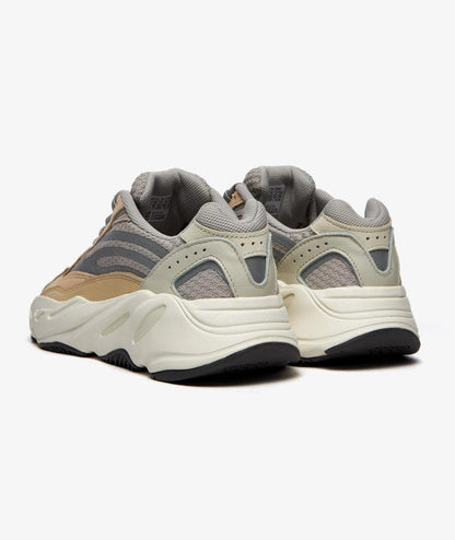 adidas YEEZY Boost 700 V2 'Cream' - Funky Insole