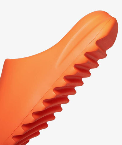 adidas YEEZY Slide 'Enflame Orange' - Funky Insole