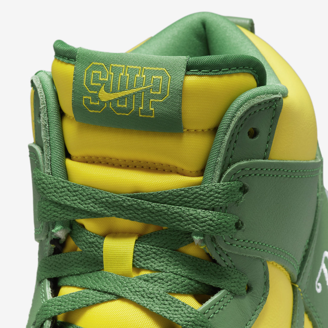 Nike SB Dunk High x Supreme By Any Means 'Brazil' - Funky Insole