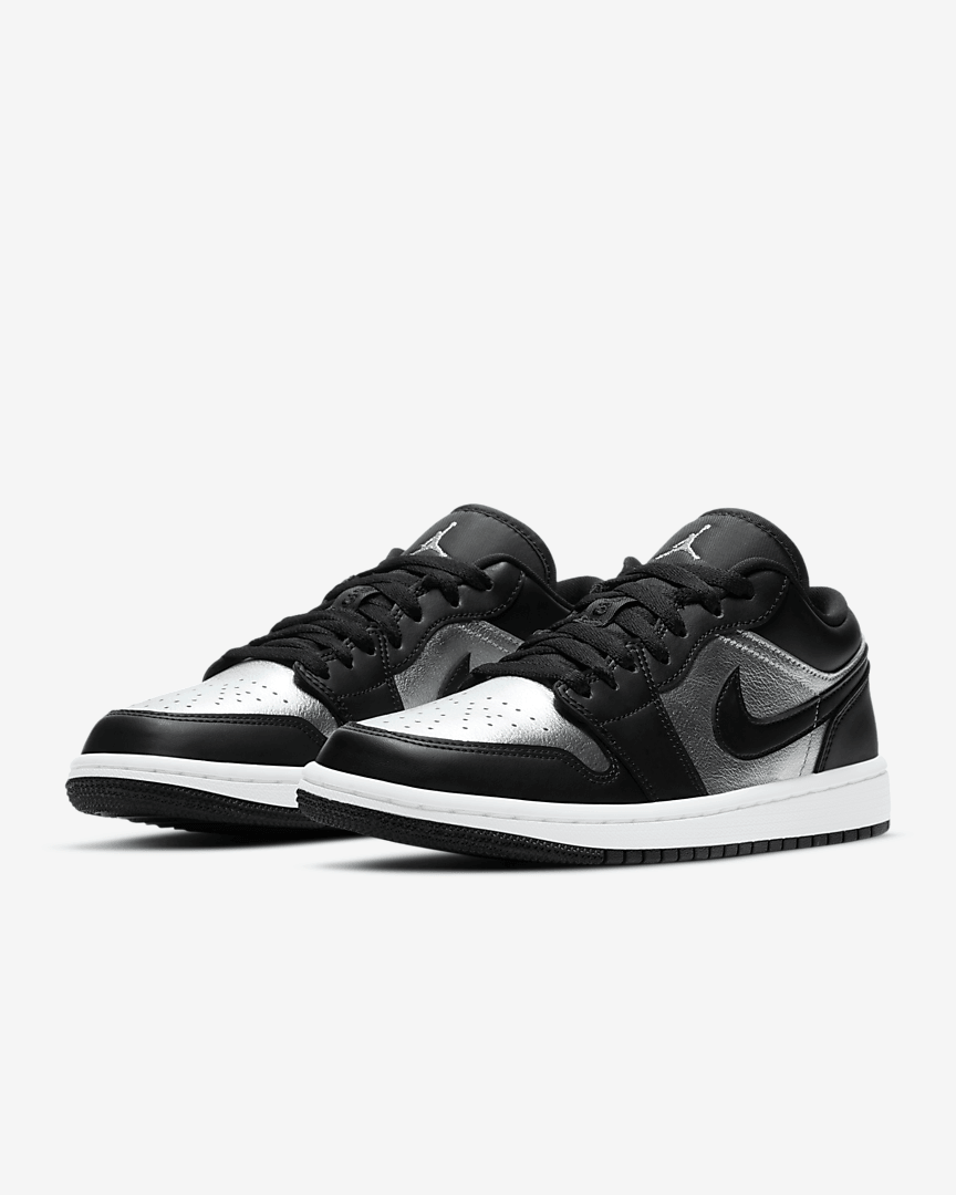 Jordan 1 Low SE 'Black Metallic Silver' (Women's) - Funky Insole