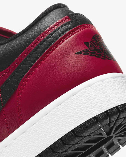 Jordan 1 Low 'Gym Red Black Pebbled' (GS) - Funky Insole