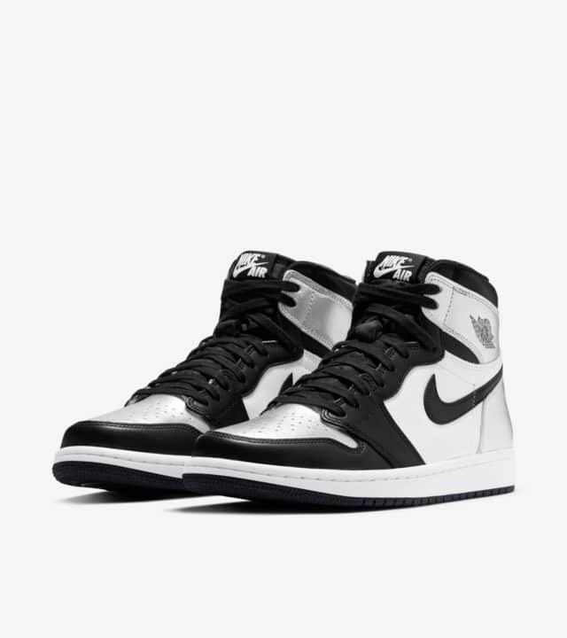 Jordan 1 Retro High 'Silver Toe' (Women's) - Funky Insole