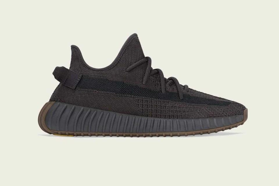 Yeezy best sale v2 insole